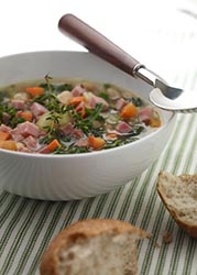 Tuscan Smoked Turkey and Bean Soup 