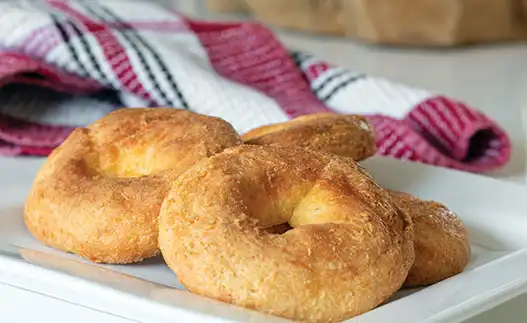 platter with bagels on it