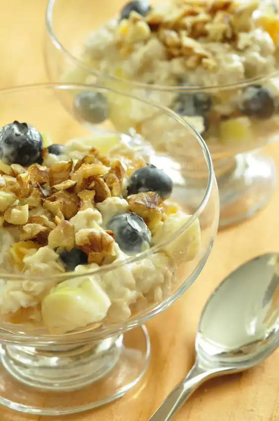 cups of berry muesli
