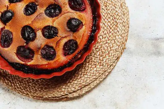 cake with prunes embedded