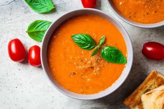bowl of tomato basil soup
