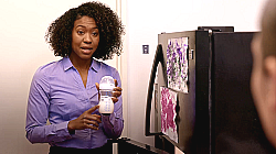 Professional Teaching How to Store Breastmilk